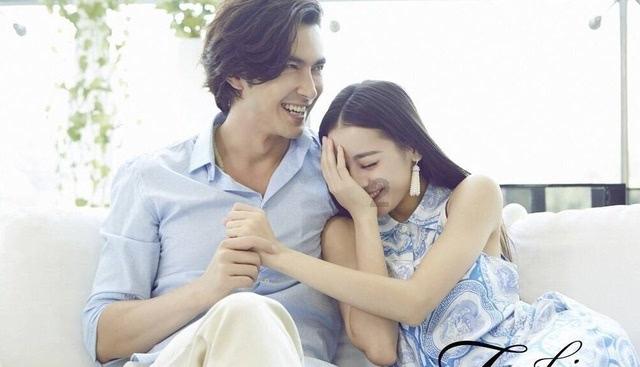 东北美女是个恋爱脑，被帅哥吸引目光，只看一眼心里就小鹿乱撞